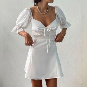 Eggie mini puff sleeve dress size XL, Off white